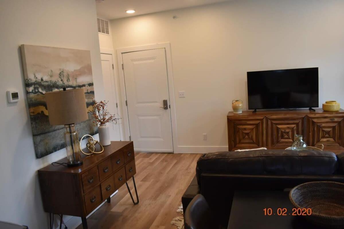 Downtown Traverse City Capri Condo 316 Eksteriør bilde