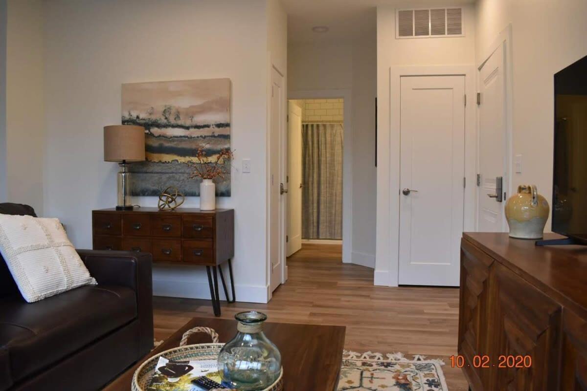 Downtown Traverse City Capri Condo 316 Eksteriør bilde